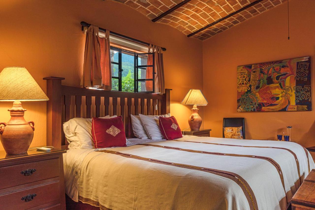Casa Del Sol Inn Ajijic Luaran gambar