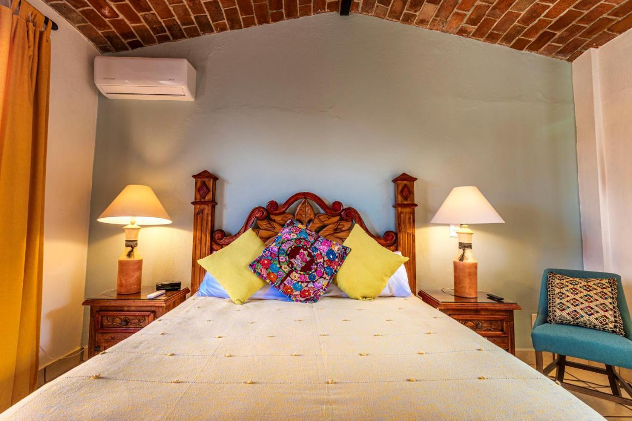 Casa Del Sol Inn Ajijic Luaran gambar