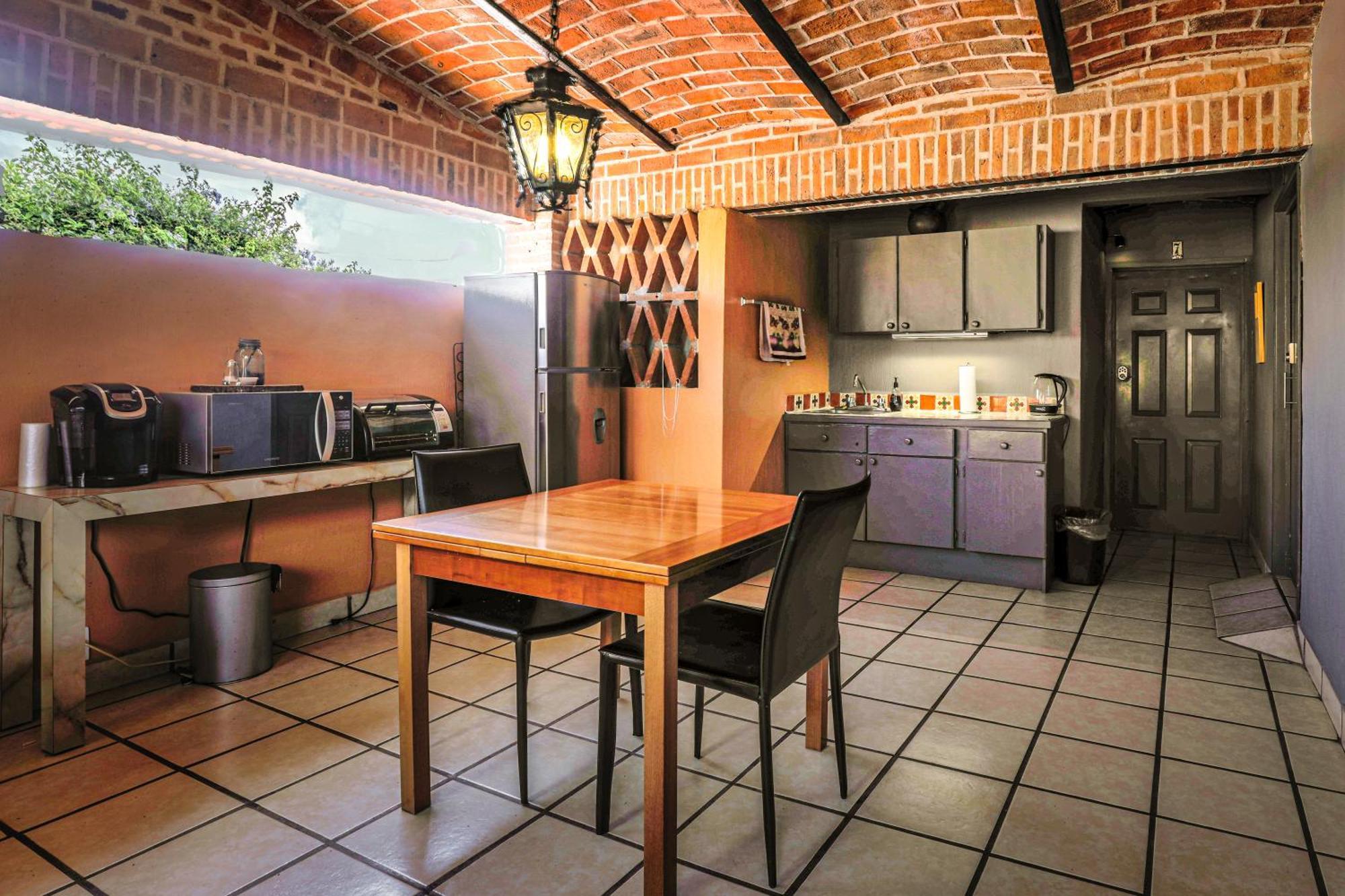 Casa Del Sol Inn Ajijic Luaran gambar