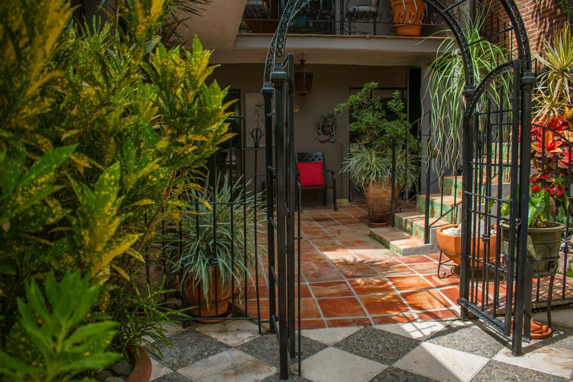 Casa Del Sol Inn Ajijic Luaran gambar